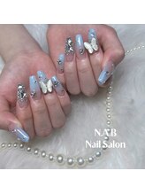 エヌエービー(N.A.B.)/水色ネイル