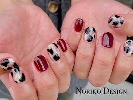 牛柄ネイル