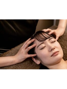 ヘッドスパで癒されたい