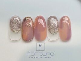 トレンドネイル