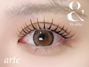 アルテ 名古屋栄店(arte)の写真/束感まつげが簡単に作れる♪大人気メニュー《&Healthy》エクステ×パーマで可愛く盛れてカール長持ち◎