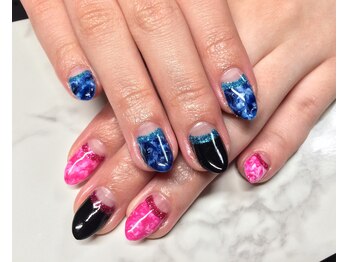 リエル(Riel)/マーブルちぐはぐネイル☆オーダ