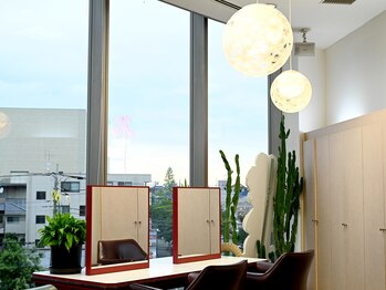 ルアージュ 狭間店/メイクスペース