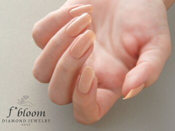エフブルームプレリア(f'bloom Prellia)の写真/【外苑前徒歩5分】美フォルムと持ちの良さ◎指先がきれいに見えるデザインでワンランク上の綺麗な指先へ！