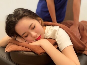 グリーンルーム 国領店(Green room)の写真/慢性的な首肩こり・腰痛を根本改善！「どこへ行ってもスッキリしない」お悩みを整え、驚きの軽さへ！