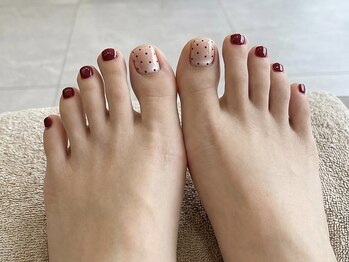 ネイルソファ イコマ(NAIL SOFA 生駒)/