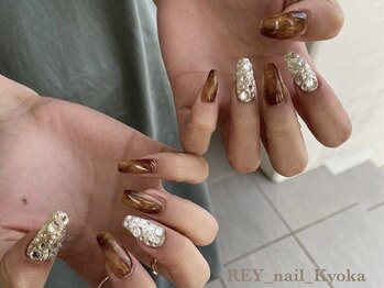 レイ(REY)/べっこうネイル