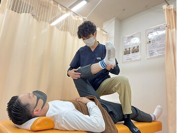 エバーグリーン鍼灸整骨院 九段下院/脚スッキリ矯正【九段下/東京】