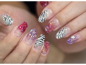 ゼブラ柄ネイル【kotoko】