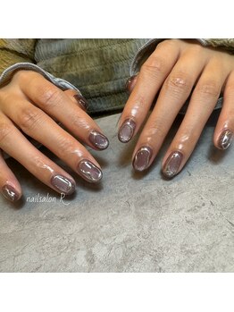 アール(R)/うねうね囲みミラー