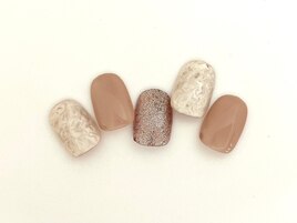 Bコース5200円ニュアンスネイル