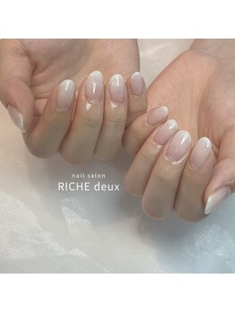 リッシュ ドゥ(RICHE deux)/ミルキーネイル