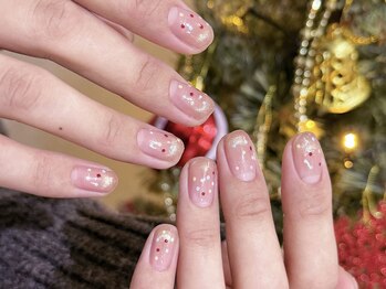 ブラソンネイル(Blossom nail)/光舞うフェスティブネイル