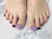 ネイルアトリエルカ(nail atelier LUCA)/W-252 ネイビー×オーロラネイル