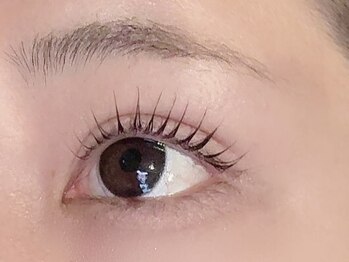 アールズネイル(R's nail)の写真/【個室&お子様連れOK】ハンドorフット&まつげorアイブロウの同時施術可◎忙しい方の月1美容DAYにオススメ♪