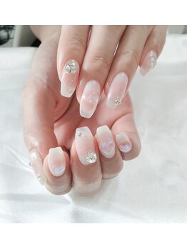 ビュービー ネイル(Beaubie Nail)/持ち込みデザイン　長さ出し5本