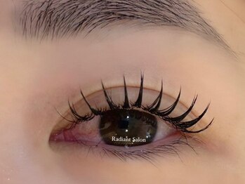 レディアント サロン(Radiant Salon)の写真/次世代エクステLED導入！自然なぱっちり感で上品かつ可愛い目元を演出★貴方に一番似合うデザインに◎