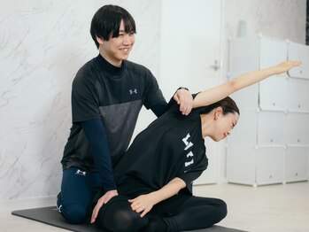 ルビア 岡崎矢作店(LUVIA)の写真/《姿勢で体型変わる》骨格アプローチで猫背・反り腰解消「くびれ×美脚×美尻」を作る◆週1回50分で効果◎
