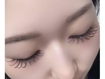 カナル バイ トゥルース(canal by truth)の写真/まつげエクステキープ力抜群で美しい目元が続く★確かなデザイン力で輝く瞳を手に入れて◎
