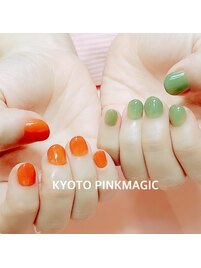 テラコッタ×ピスタチオ