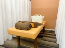 サンクス整体院の雰囲気（半個室で清潔な店内。骨盤の歪みや下半身太り、腰痛の改善に♪）