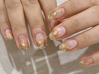 ネイルアンドアイラッシュ ラビ(Nail&Eyelash Ravi)/シェル埋め込み