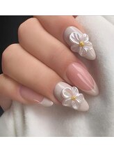 ヘブン ネイル 鶯谷(HEAVEN Nail)/ゴージャスで優しいデザイン