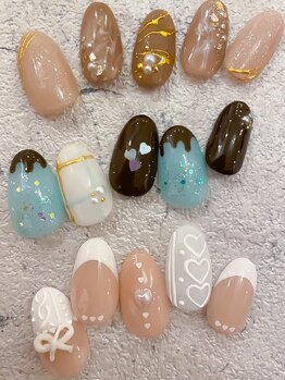 エフブルーム レカン(f'bloom L'ecrin)の写真/【トレンドデザイン】繊細なデザインが得意なサロンだからこそ叶う、上品で洗練された指先を定額でご用意◎