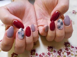 真紅ネイル