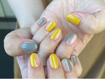 カーティシーネイルズ(curtisii NAILS)/