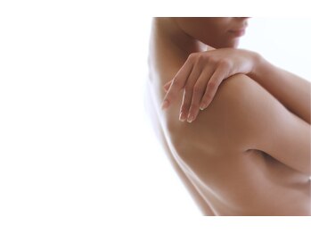 アオハル 東京(AOHAL)/年齢が出る背中の厚み改善には！