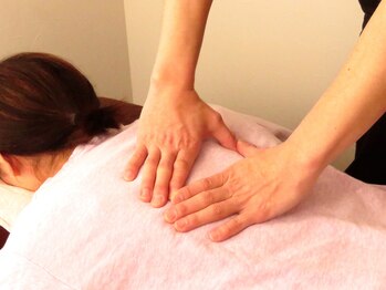 ほぐしん(HOGU心)/もみほぐしで背中の張りスッキリ