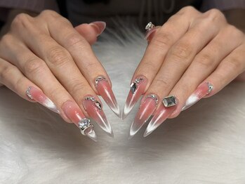 コモネイルスタジオ(CoMo Nail Studio)/