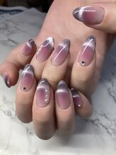 サフィールネイルサフィールネイル(Saphir nail)/マグネットフレンチ×チーク