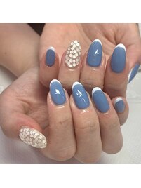 白フレンチ×お花