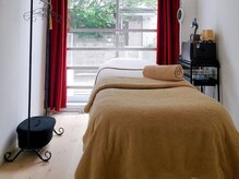 ザトゥースワンズビューティー 代官山 恵比寿(The 2Swans Beauty)の雰囲気（施術するお部屋です♪）