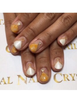 クリスタルネイル ボンベルタ橘店(CRYSTAL NAIL)/変形フレンチネイル
