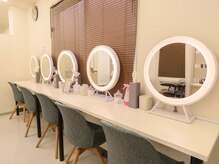 ミントラッシュ 北千住店/メイクスペース完備♪
