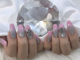 ピンク×グレー