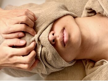 レオ(Leo)の写真/どんよりした視界が軽やかに。ヘッドスパ専門店だからこそ出来る重い目元の深部ケア◇