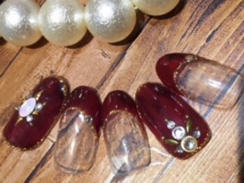 ネスト(Nest)/パーツ乗せフレンチ