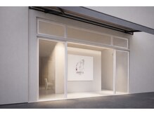 アシヤネイル(ASHIYA NAIL)の雰囲気(入りやすい路面店)