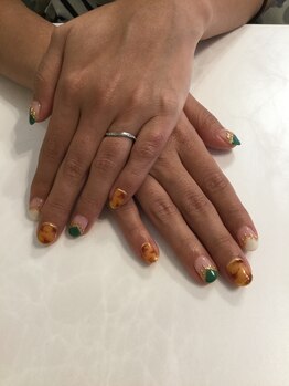 レビー(Revie)/アート