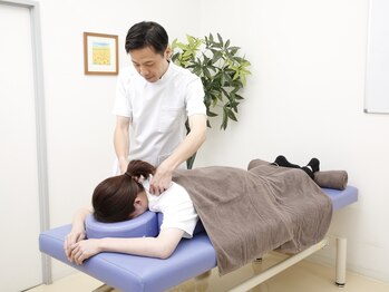 やぎはし整体院 篠籠田店/肩周りの施術1