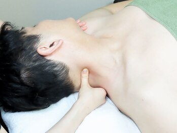 シャルマン(CHARMANT)/首肩の凝り疲れもお任せください