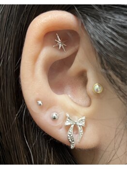 コリー(Kolly)/耳ツボジュエリー