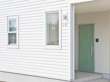 インターホンを鳴らしてお入りくださいませ♪