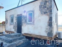 エナ エナ(ena ena)の雰囲気（自宅敷地内にトレーラーハウスで静かに落ち着ける個室☆）