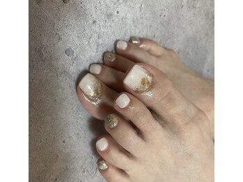 アンドエミニー エン ラボーテ(& EMINY 艶 la beaute)/持ち込み★フットネイル