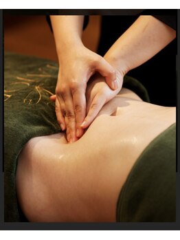 アトリオドゥーエ たまプラーザ内 エステルーム/腸管マッサレッチセラピー資格